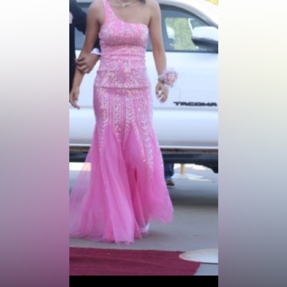 Selling bright pink prom dress. - Picture 2 of 3